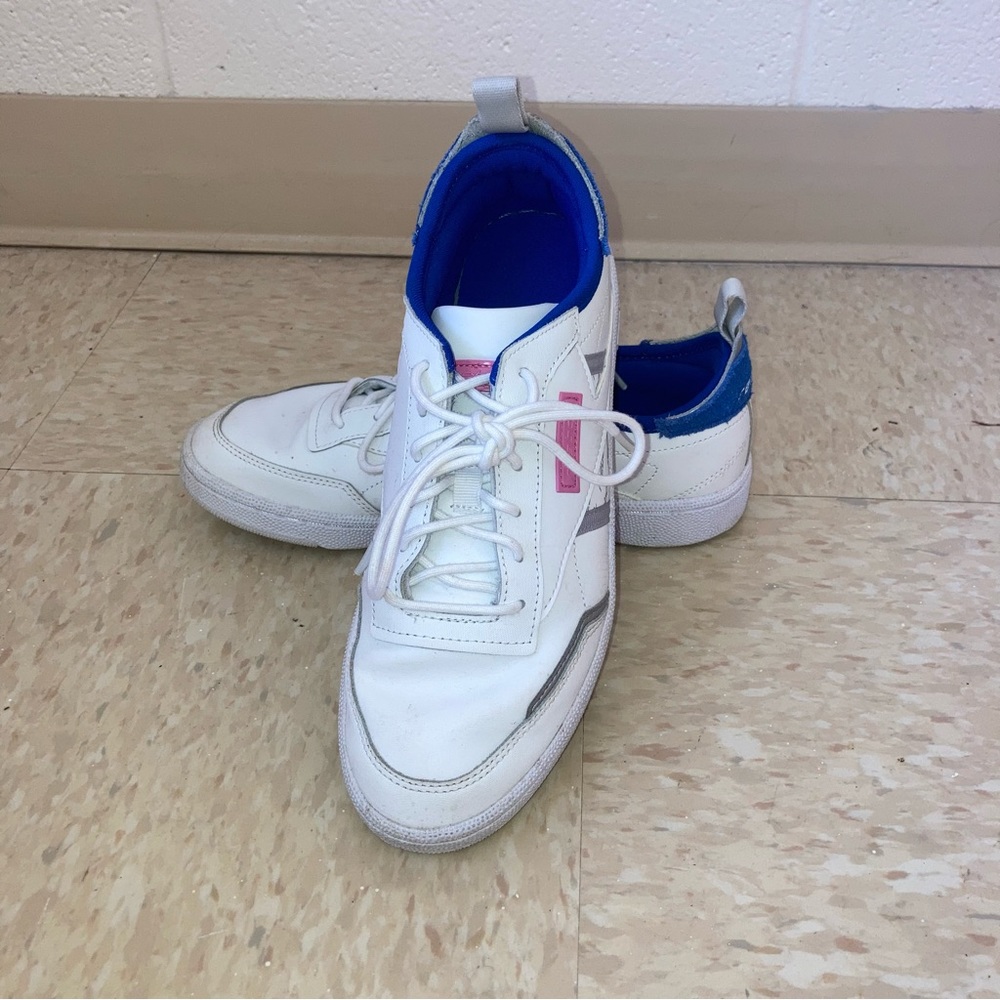 Reebok Sneakers